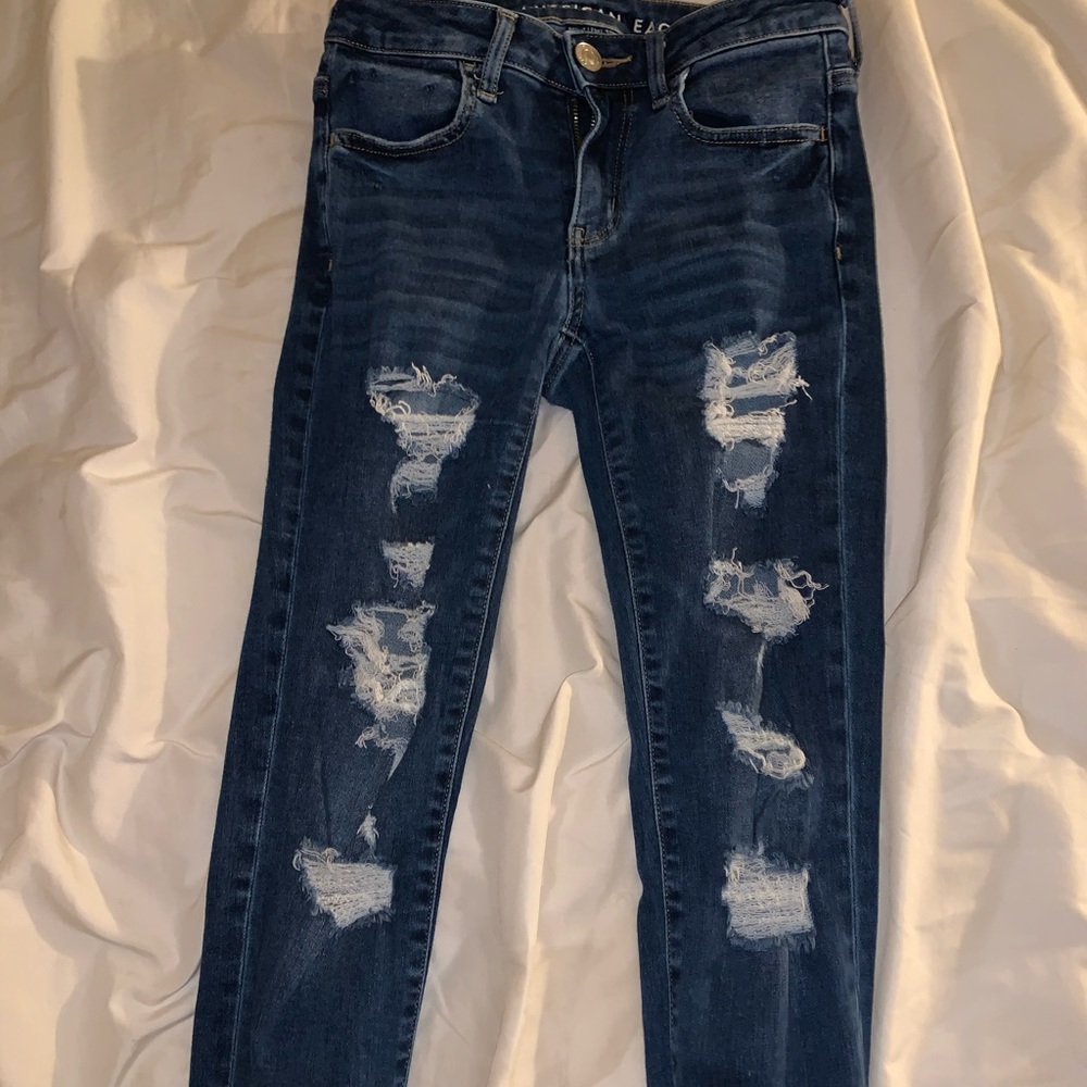 American Eagle High Rise Ripped Jeans size 2